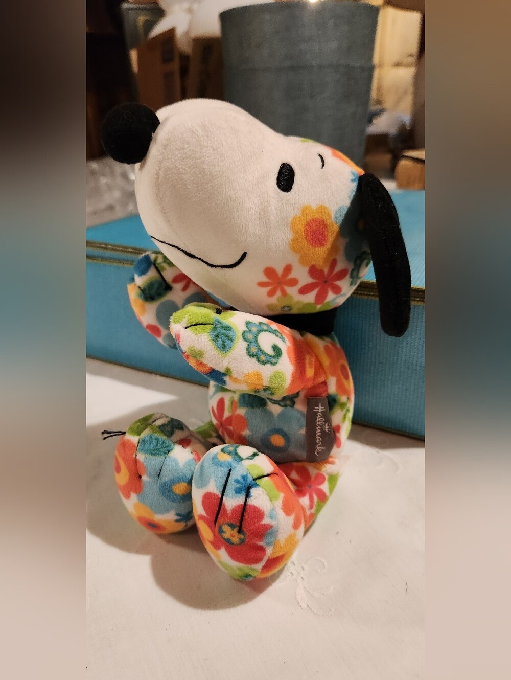 Floppy Snoopy Bright Blossoms Plush Floral Peanuts Toy Hallmark Exclusive